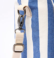 Load image into Gallery viewer, Roka Hampstead Lunch Bag Denim Stripe