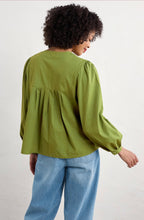 Load image into Gallery viewer, Seasalt Thorn Apple Embroidered Organic Cotton Shirt Citron

