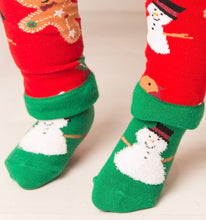 Load image into Gallery viewer, Blade and Rose Green Snowman Socks
