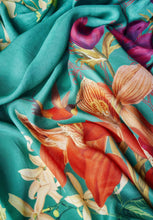 Load image into Gallery viewer, Powder Design Hummingbird at Dusk Kimono Gown

