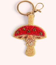 Load image into Gallery viewer, Powder Design Beaded Key Ring - Toadstool
