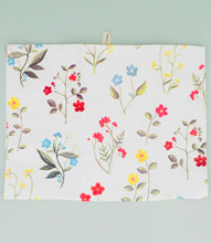 Load image into Gallery viewer, Gisela Graham Cotton Tea Towel in Meadow Print
