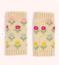 Load image into Gallery viewer, Powder Design Willow Ditsy Flower Wrist Warmers Cream
