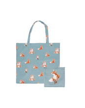 Load image into Gallery viewer, Wrendale Foldaway Shopper - Cuddly Foxes
